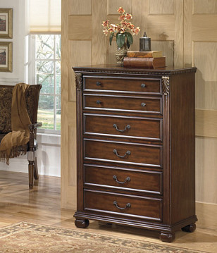 Leahlyn - Brown Chest